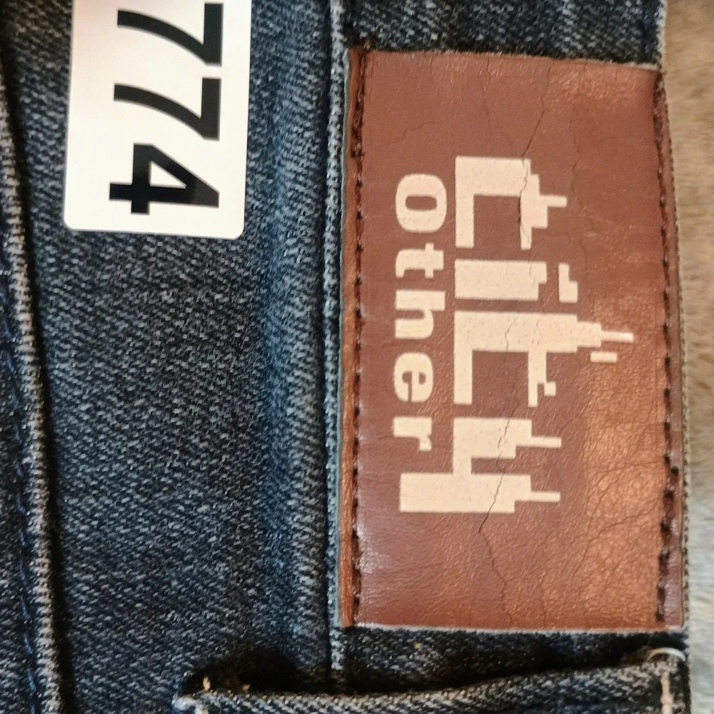City‎ Other Mens Jeans Dark Wash 31 Red Zipper Accent Distressed Streetwear
